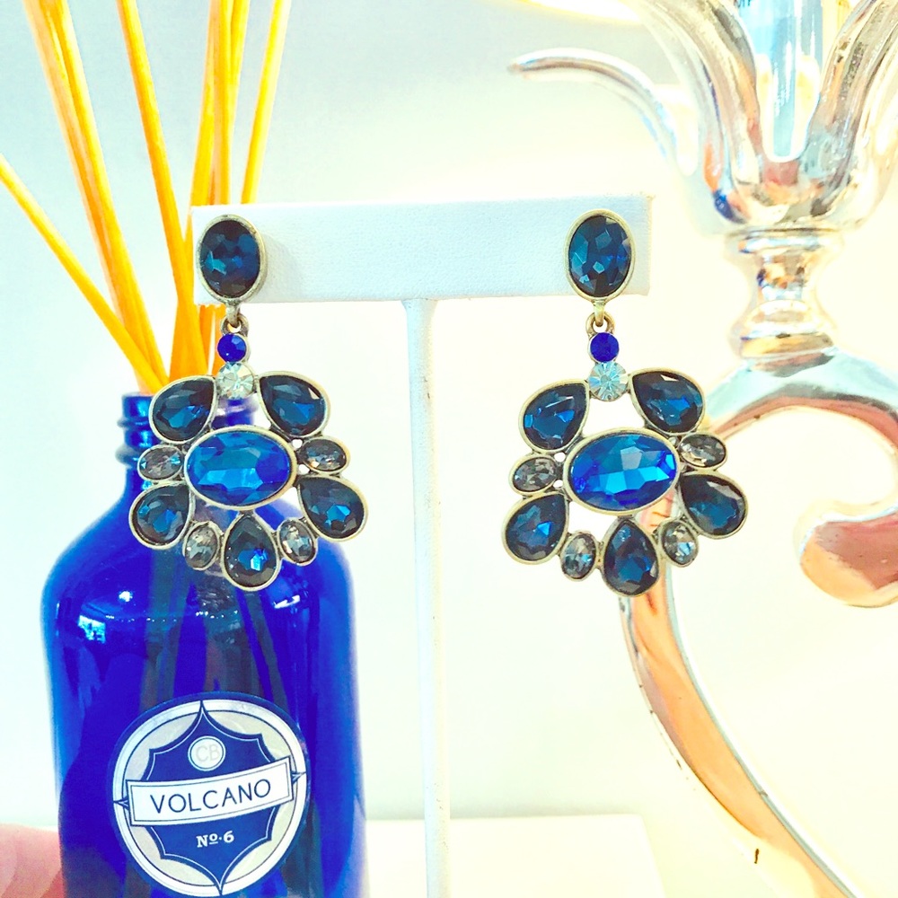 Ice Princess Hues of Blue earrings!